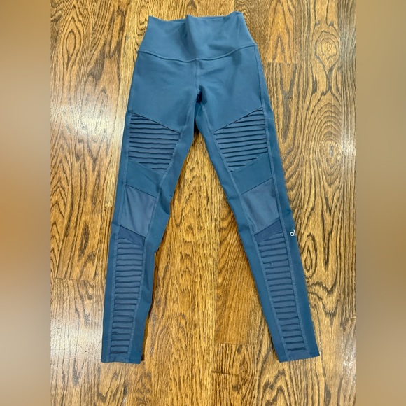 Alo leggings - size small - Picture 1 of 2